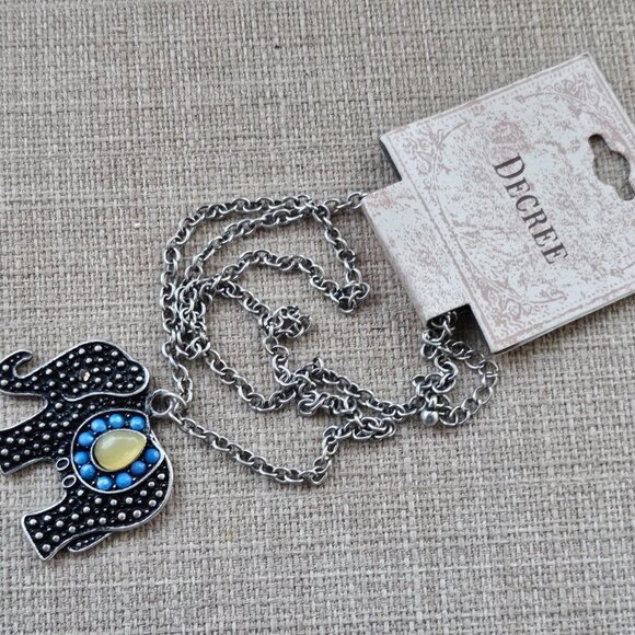 Decree ELEPHANT Pendant Necklace Fashion Jewelry NWT - Picture 5 of 11
